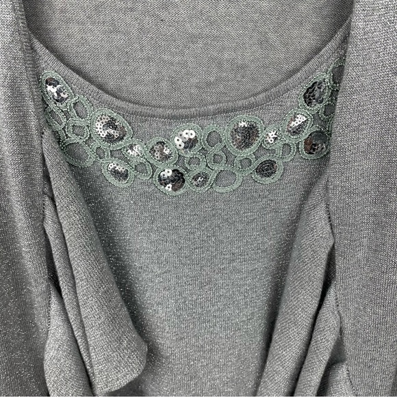 ELLEN TRACY Women’s Sparkly Metallic Longsleeve Ruffled Sweater Size XS - Picture 4 of 6